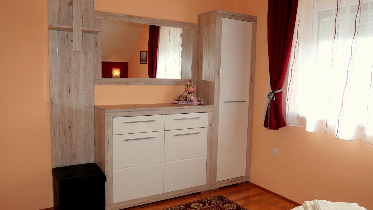 Apartament Papp Apartmanhaz Vonyarcvashegy Zewnętrze zdjęcie